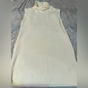 Abercrombie and Fitch Cream Knit Sweater